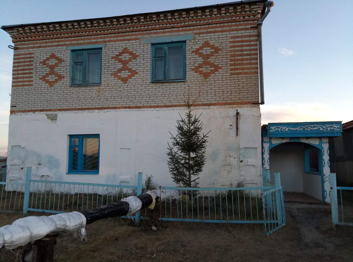 Здание фельдшерско-акушерского пункта, по адресу: Курганская область, Каргаполь…