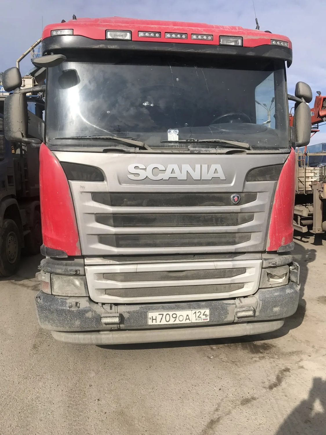 Тягач седельный Scania G400CA6X4HSA, 2016г.в., г/н Н709ОА124, VIN 9BSG6X4000389…
