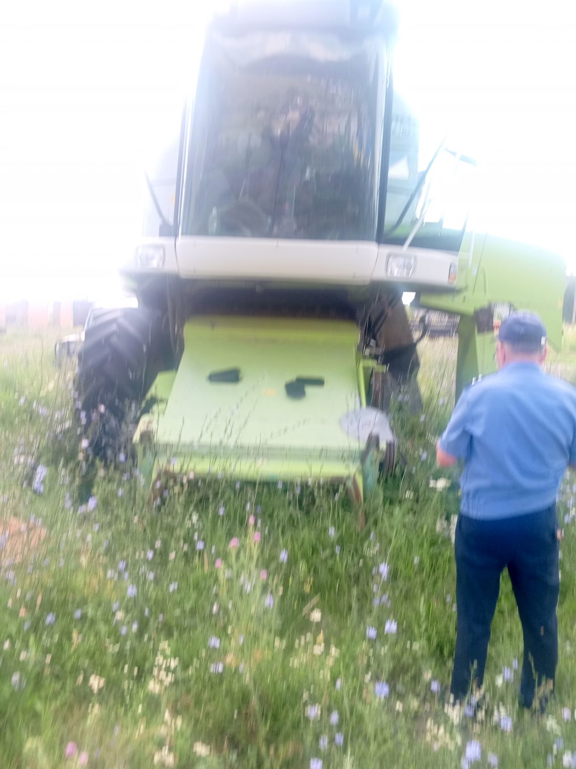 Комбайн CLAAS MEGA 360