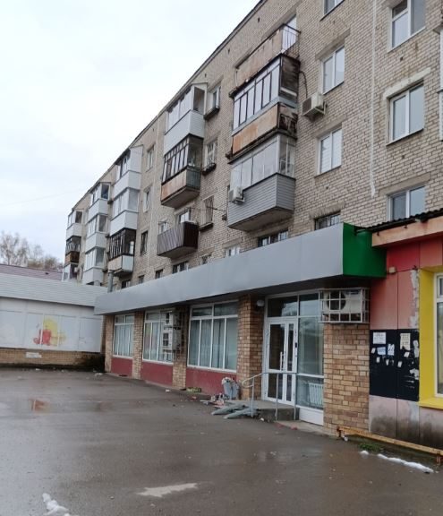 1/4 доля в праве общей долевой собственности на 3-комнатную квартиру, общ.пл. 5…