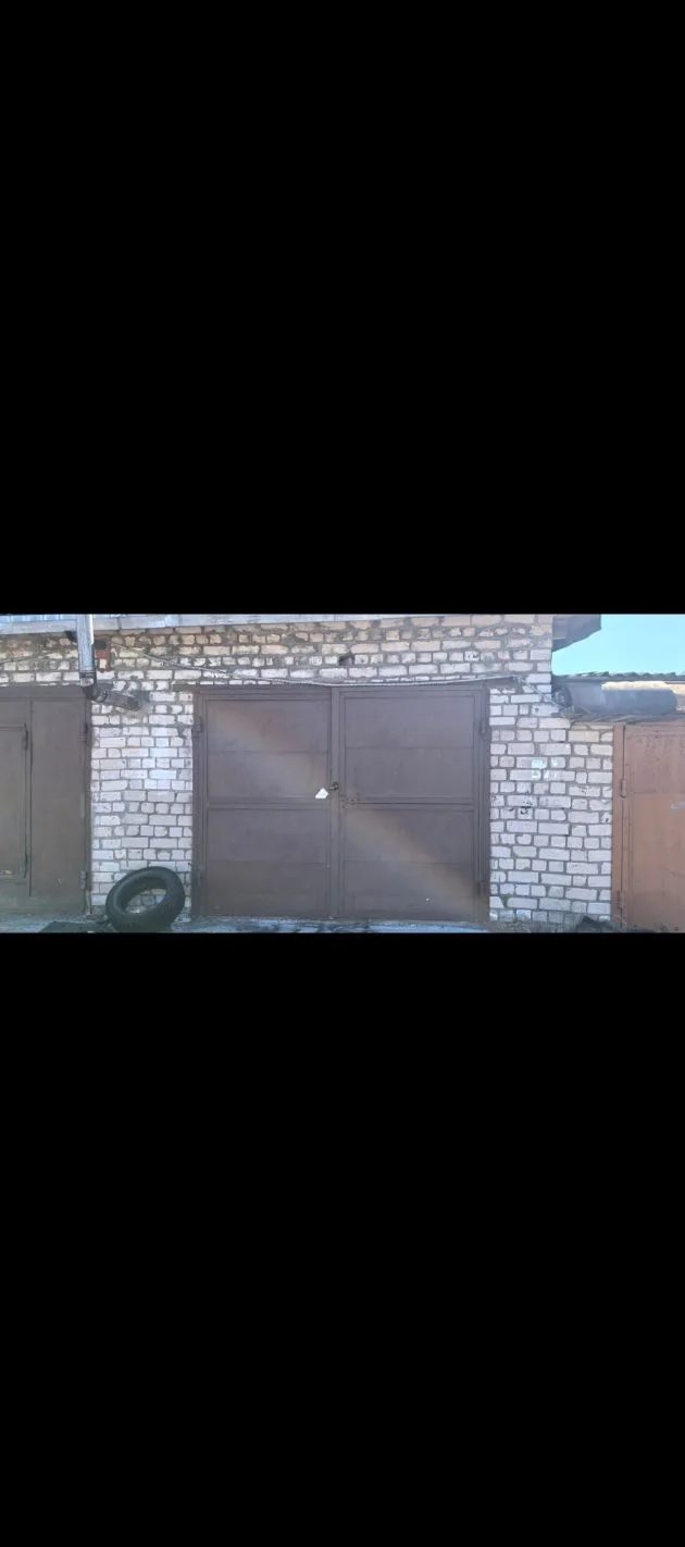 Лот № 2 (вторичные). Нежилое помещение (гараж) площадью 20,9 кв. м, кадастровый…