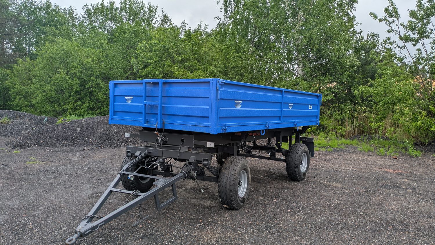2ПТС-6,5 (прицеп тракторный самосвальный)