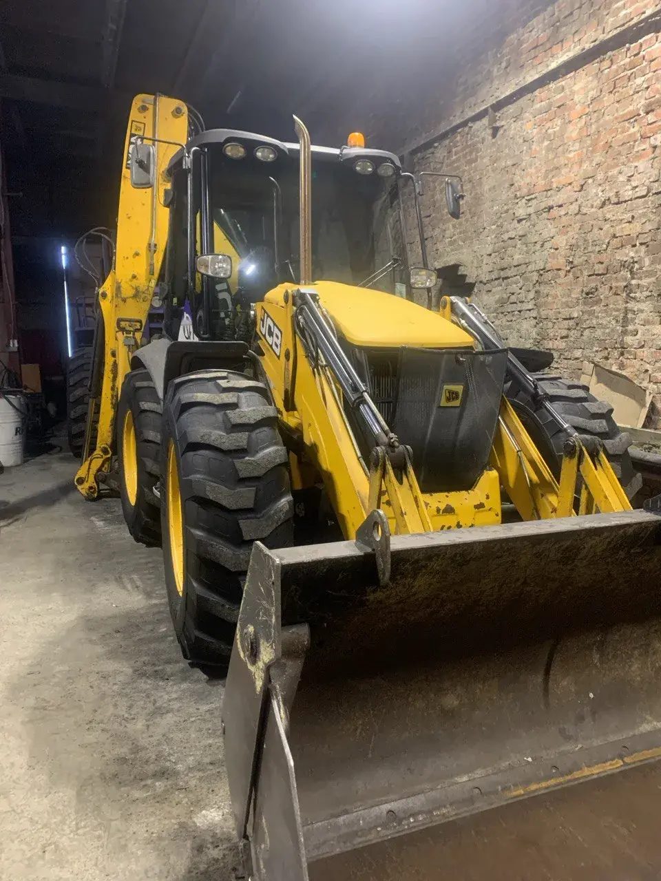 Погрузчик-экскаватор JСB 4CXS15Н2WM «J.C.BAMFORD EXCAVATORS LTD.”