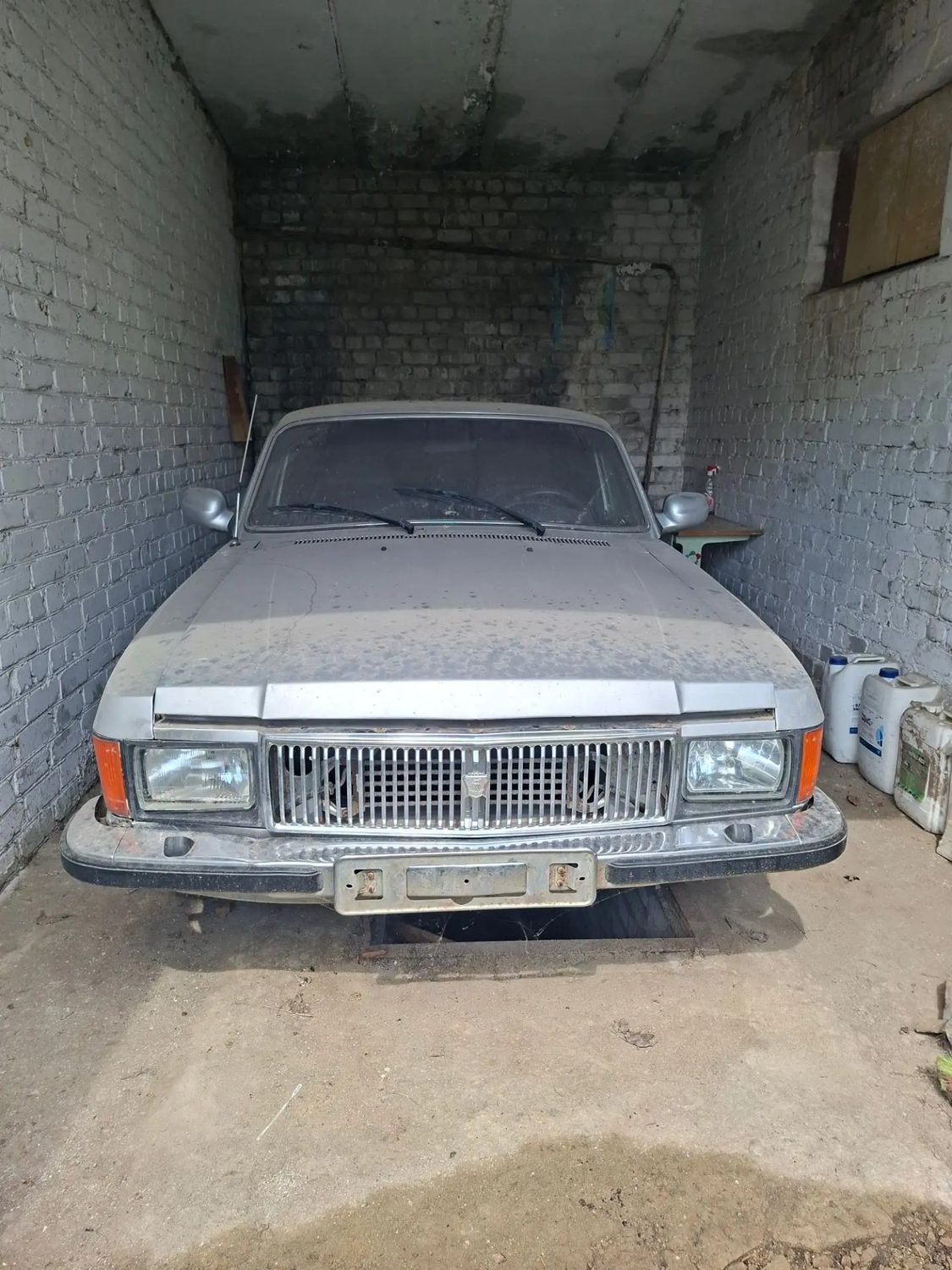 Легковой автомобиль газ3102 р891нм